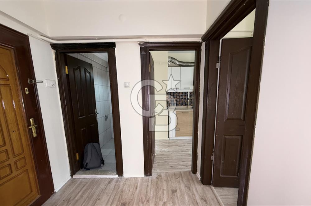 İZMİT ÇARŞI MERKEZDE KİRALIK ARAKAT 2+1 DAİRE.