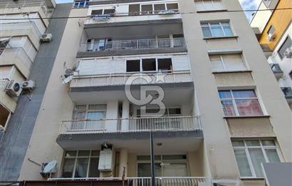 KARŞIYAKA ÇARŞI'DA EŞYALI KİRALIK DAİRE