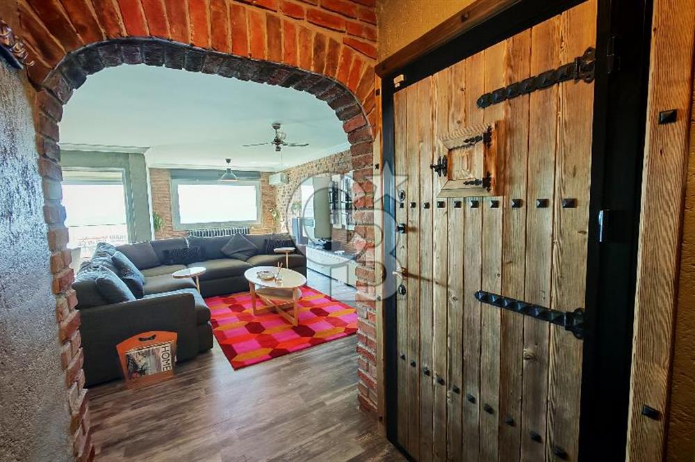 Karşıyaka Yalısı Full Deniz Manzaralı Kilerli 3+1 Kiralık Daire