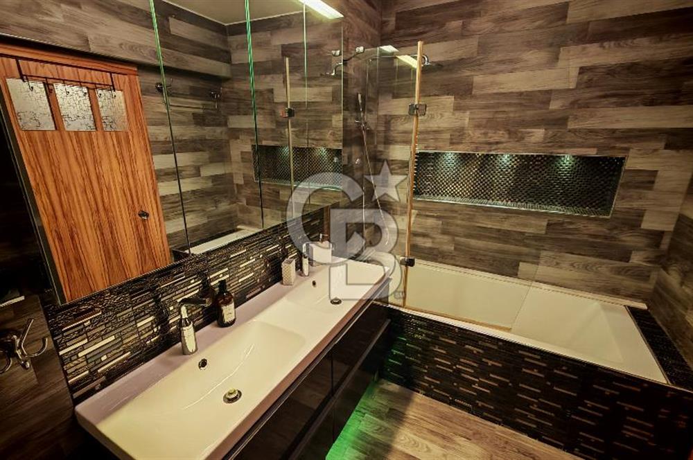 Karşıyaka Yalısı Full Deniz Manzaralı Kilerli 3+1 Kiralık Daire