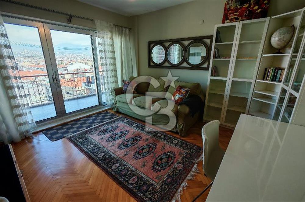 Karşıyaka Yalısı Full Deniz Manzaralı Kilerli 3+1 Kiralık Daire
