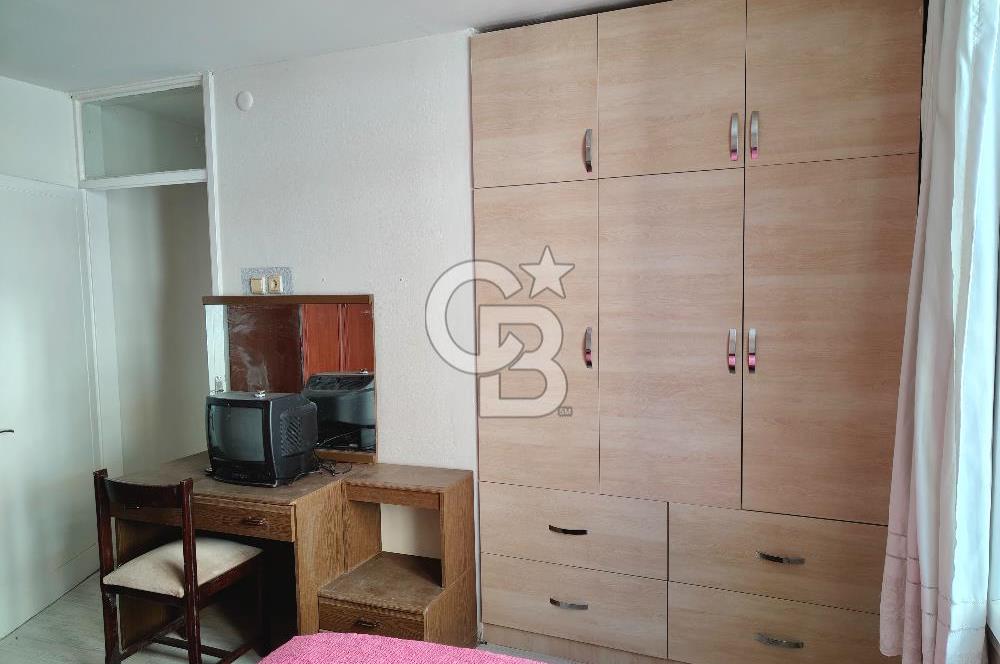 KARŞIYAKA ÇARŞI'DA EŞYALI KİRALIK DAİRE