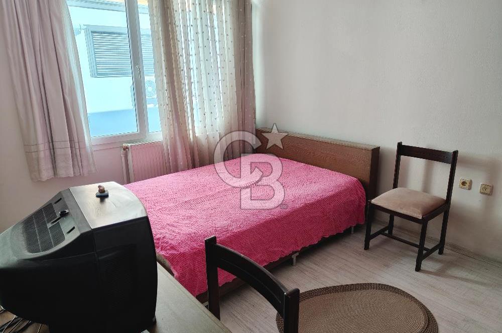 KARŞIYAKA ÇARŞI'DA EŞYALI KİRALIK DAİRE