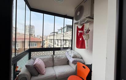 Altıntepe'de Merkezi Konumda Kapalı Otoparklı Satılık 3 + 1 Daire 