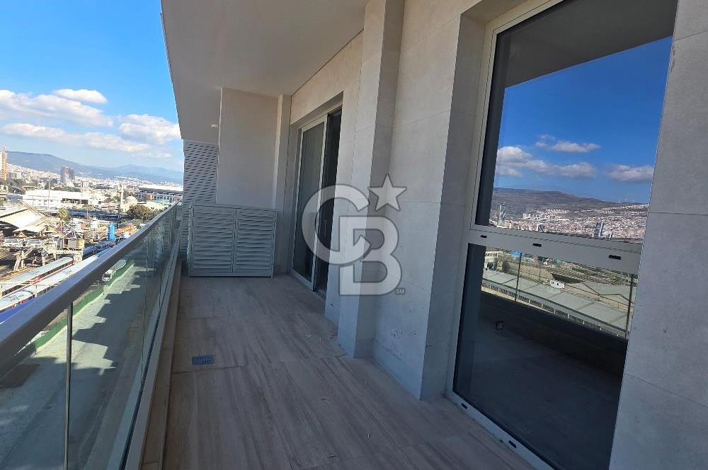 MUSELAND EVREN'İNDEN MEGAPOL İZMİR 'DE 2+1 DAİRE