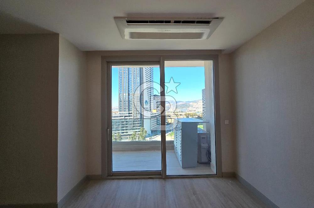 MUSELAND EVREN'İNDEN MEGAPOL İZMİR 'DE 2+1 DAİRE