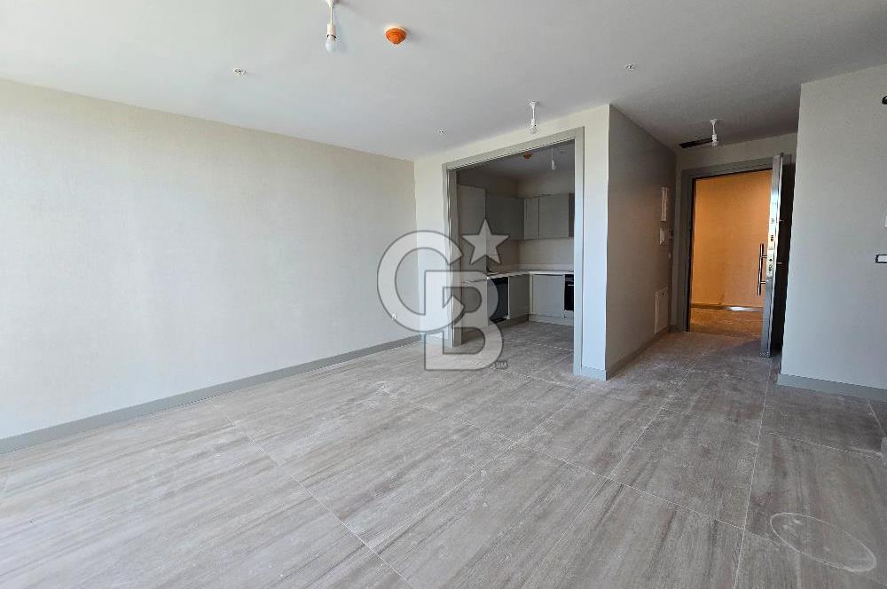 MUSELAND EVREN'İNDEN MEGAPOL İZMİR 'DE 2+1 DAİRE