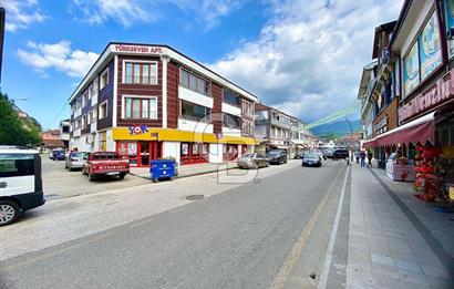 GÖLYAKA MERKEZ'DE KURUMSAL KİRACILI 452 m² SATILIK İŞYERİ