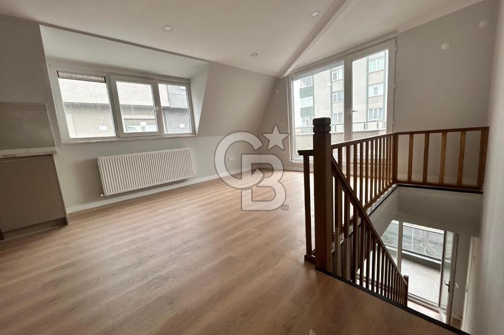 Kartal'da Sahile ve Ulaşıma Yakın 3+1 Çift Banyolu Dubleks Daire