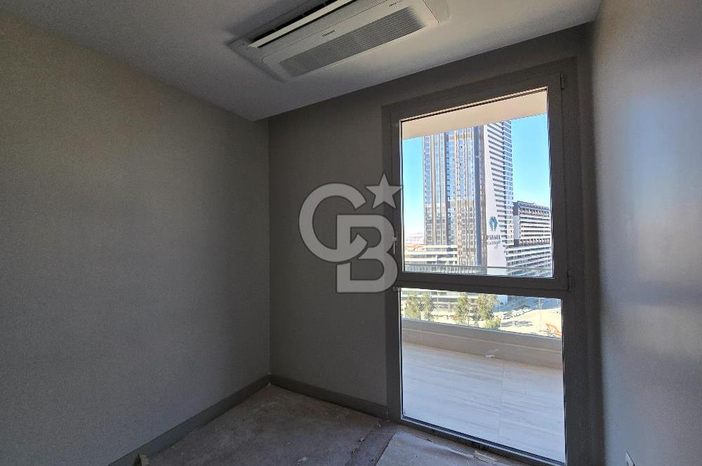 MUSELAND EVREN'İNDEN MEGAPOL İZMİR 'DE 2+1 DAİRE