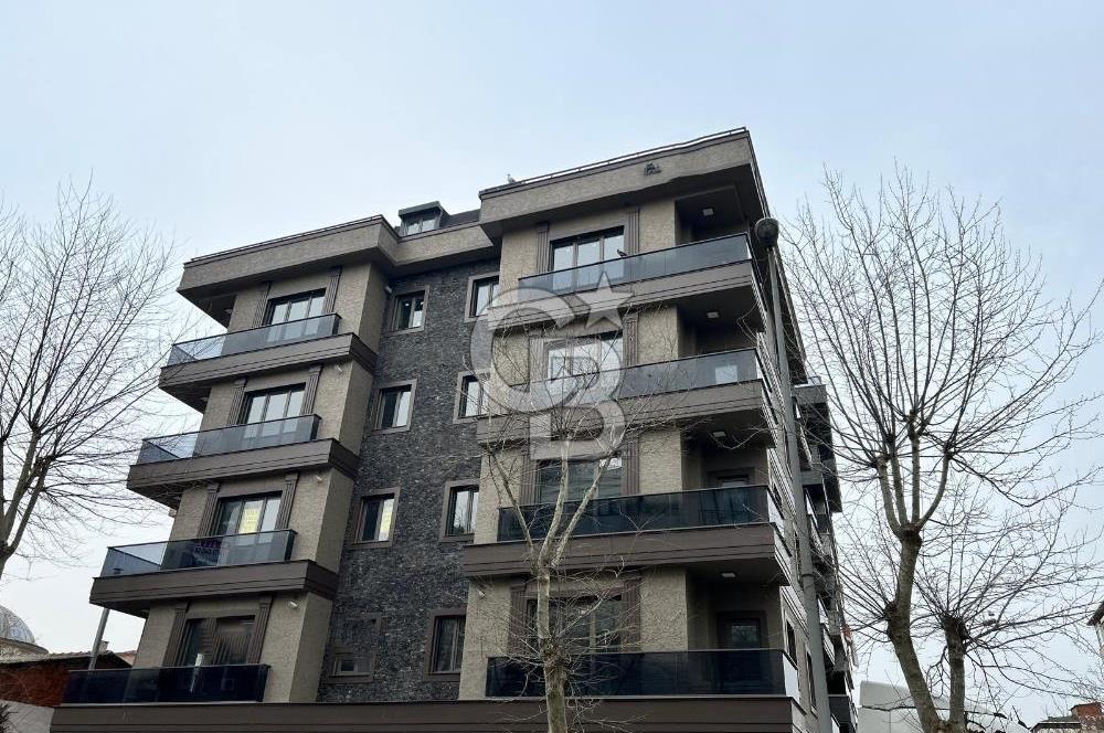 Kartal'da Sahile ve Ulaşıma Yakın 3+1 Çift Banyolu Dubleks Daire