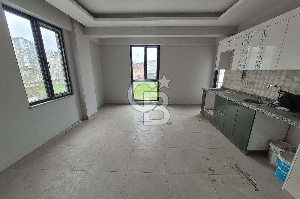 YAHYAKAPTAN'A KOMŞU, TRAMVAYA YAKIN, YÜKSEK KİRA GETİRİLİ ARAKAT