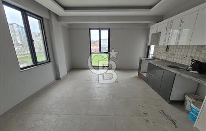 YAHYAKAPTAN'A KOMŞU, TRAMVAYA YAKIN, YÜKSEK KİRA GETİRİLİ ARAKAT