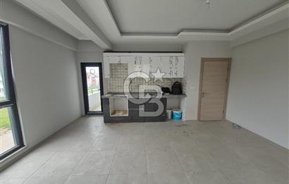 YAHYAKAPTAN'A KOMŞU, TRAMVAYA YAKIN, YÜKSEK KİRA GETİRİLİ ARAKAT