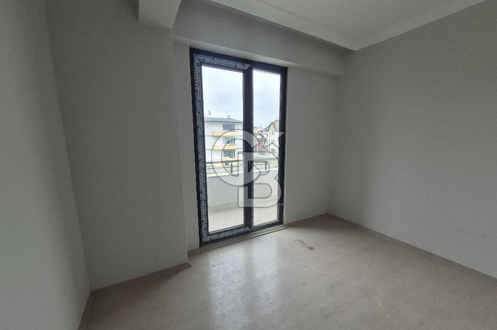 YAHYAKAPTAN'A KOMŞU, TRAMVAYA YAKIN, YÜKSEK KİRA GETİRİLİ ARAKAT