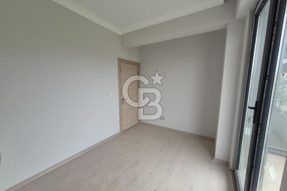 YAHYAKAPTAN'A KOMŞU, TRAMVAYA YAKIN, YÜKSEK KİRA GETİRİLİ ARAKAT