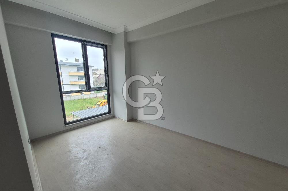 YAHYAKAPTAN'A KOMŞU, TRAMVAYA YAKIN, YÜKSEK KİRA GETİRİLİ ARAKAT