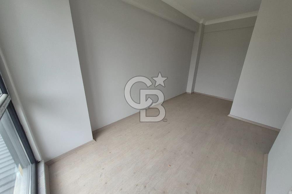 YAHYAKAPTAN'A KOMŞU, TRAMVAYA YAKIN, YÜKSEK KİRA GETİRİLİ ARAKAT