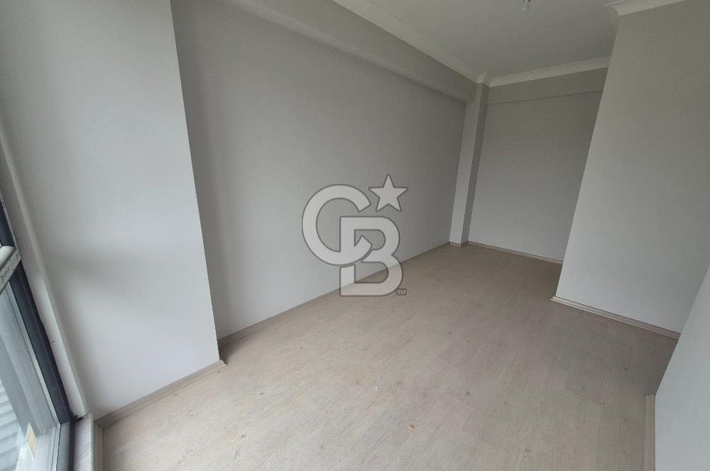 YAHYAKAPTAN'A KOMŞU, TRAMVAYA YAKIN, YÜKSEK KİRA GETİRİLİ ARAKAT