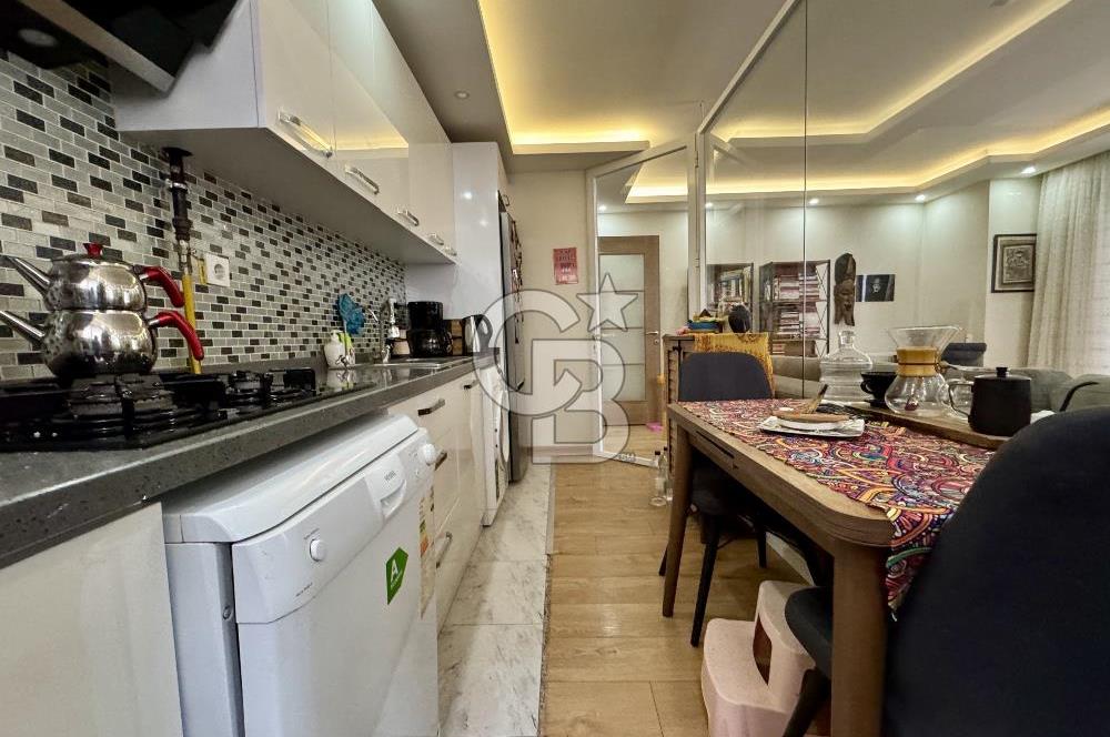 ALTINTEPE’DE GENÇ BİNADA ÖZEL TERASLI BAKIMLI 1+1 DAİRE