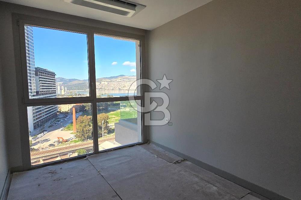 MUSELAND EVREN'İNDEN MEGAPOL İZMİR 'DE 2+1 DAİRE