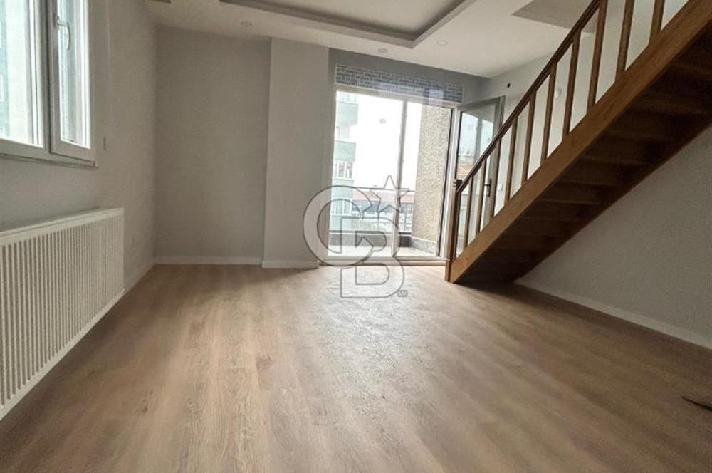 Kartal'da Sahile ve Ulaşıma Yakın 3+1 Çift Banyolu Dubleks Daire