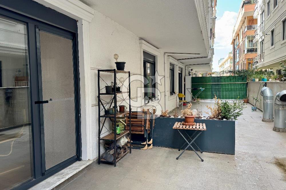 ALTINTEPE’DE GENÇ BİNADA ÖZEL TERASLI BAKIMLI 1+1 DAİRE