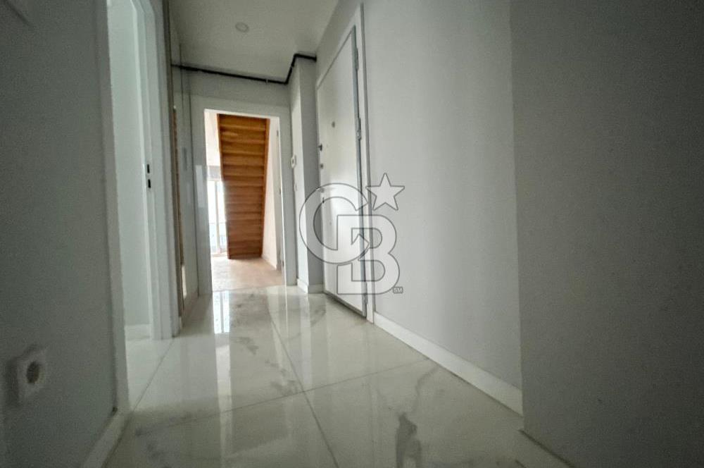 Kartal'da Sahile ve Ulaşıma Yakın 3+1 Çift Banyolu Dubleks Daire