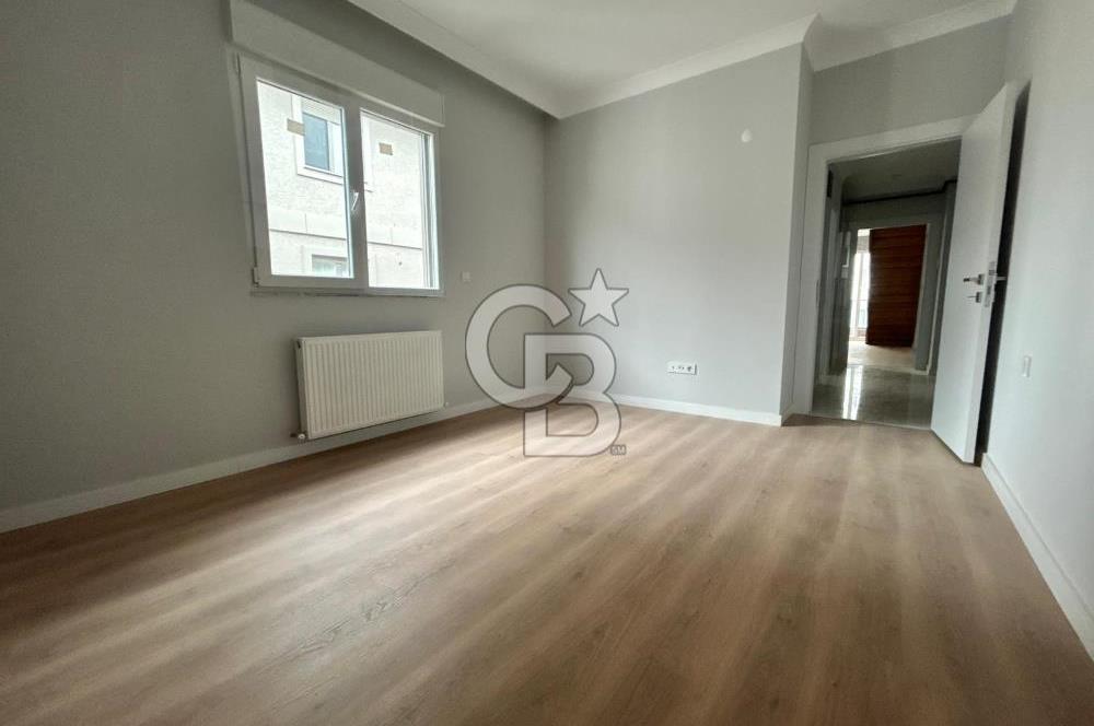 Kartal'da Sahile ve Ulaşıma Yakın 3+1 Çift Banyolu Dubleks Daire