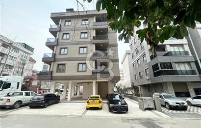 Kartal'da Sahile ve Ulaşıma Yakın 3+1 Çift Banyolu Dubleks Daire