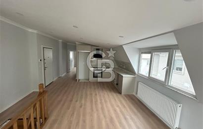 Kartal'da Sahile ve Ulaşıma Yakın 3+1 Çift Banyolu Dubleks Daire