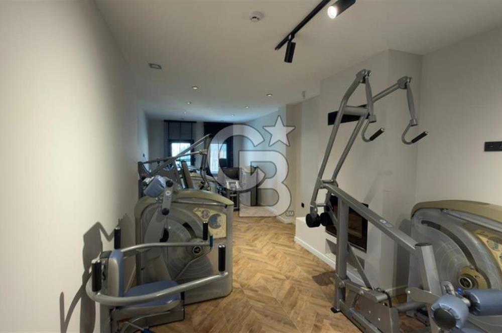 Alsancak Şehitler Caddesi Cepheli 3 Katlı  Satılık Komple Bina