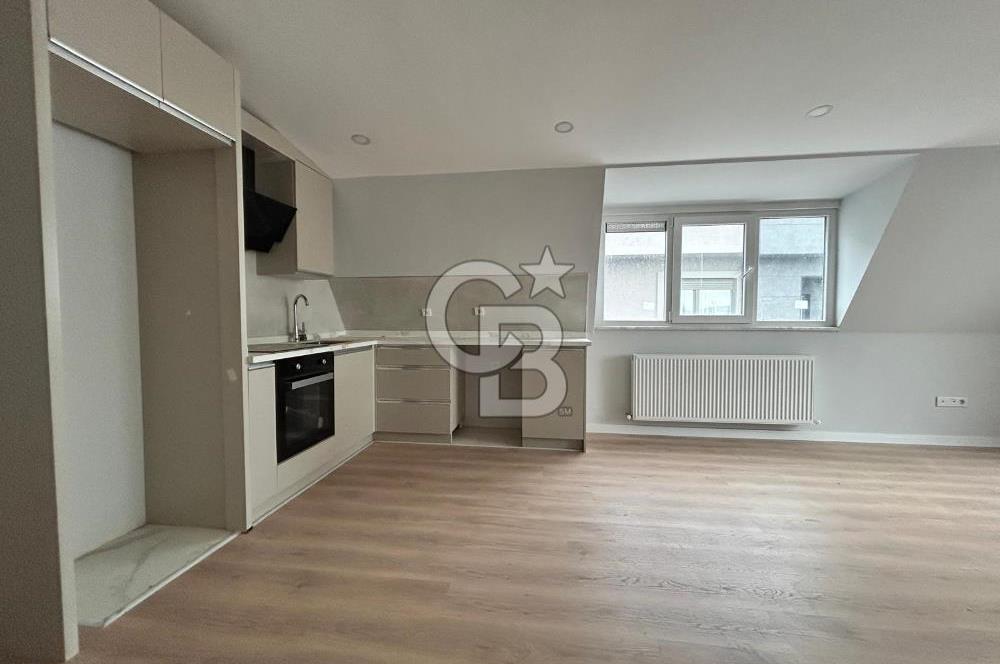 Kartal'da Sahile ve Ulaşıma Yakın 3+1 Çift Banyolu Dubleks Daire