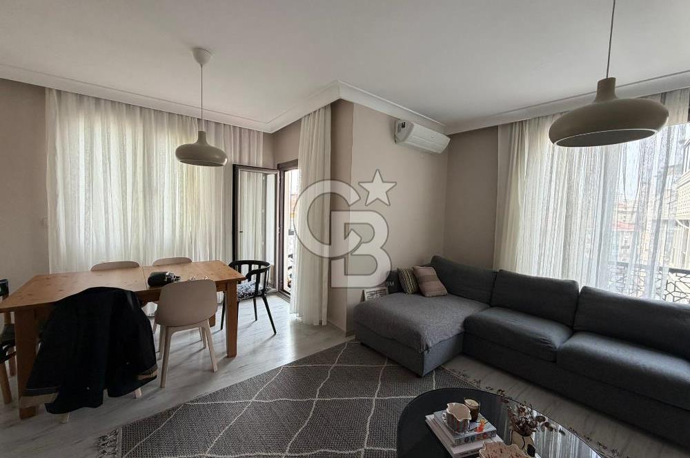 Altıntepe'de Merkezi Konumda Kapalı Otoparklı Satılık 3 + 1 Daire 