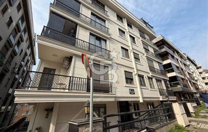 Altıntepe'de Merkezi Konumda Kapalı Otoparklı Satılık 3 + 1 Daire 