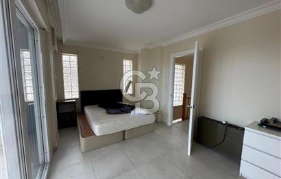 Çeşme Alaçatı `da Havuzlu Site İçerisinde 3+1 Kiralık Villa