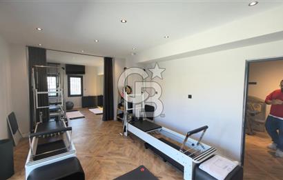 Alsancak Şehitler Caddesi Cepheli 3 Katlı  Satılık Komple Bina