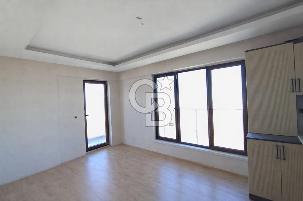 Mürsel Uluç Mahallesi 1+1 Ara Kat Muhteşem Şehir Manzaralı