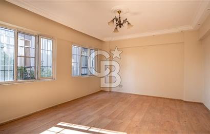 Marmaris Merkez Sarıana Mahallesinde 2+1 Kiralık Ferah Daire