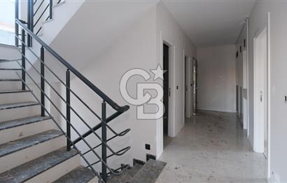 Etimesgut Yurtkent Villaları'nda Satılık 6+2 Lüks Villa