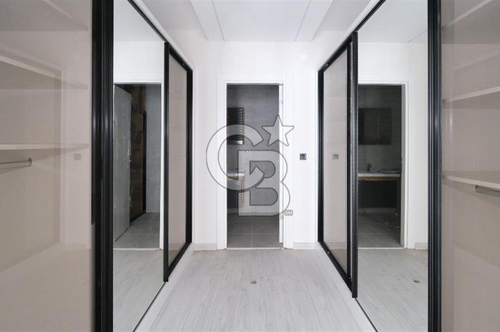 Etimesgut Yurtkent Villaları'nda Satılık 6+2 Lüks Villa