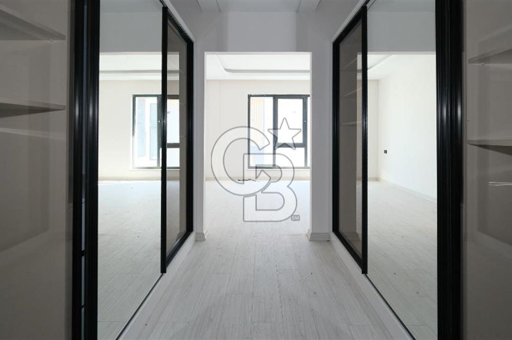 Etimesgut Yurtkent Villaları'nda Satılık 6+2 Lüks Villa