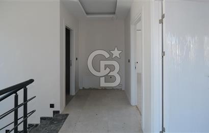 Etimesgut Yurtkent Villaları'nda Satılık 6+2 Lüks Villa