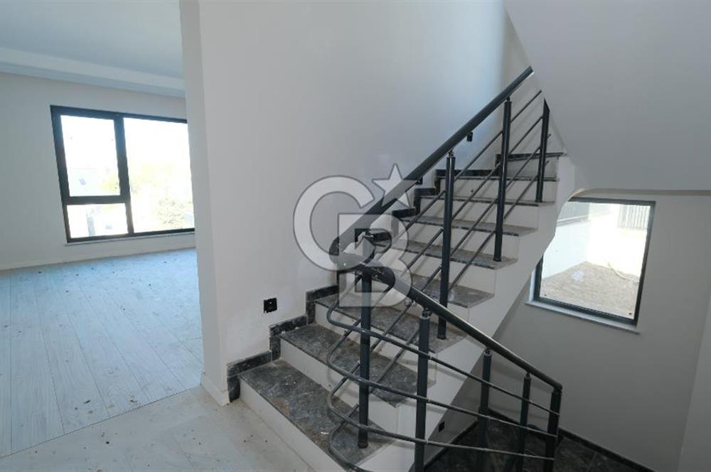 Etimesgut Yurtkent Villaları'nda Satılık 6+2 Lüks Villa