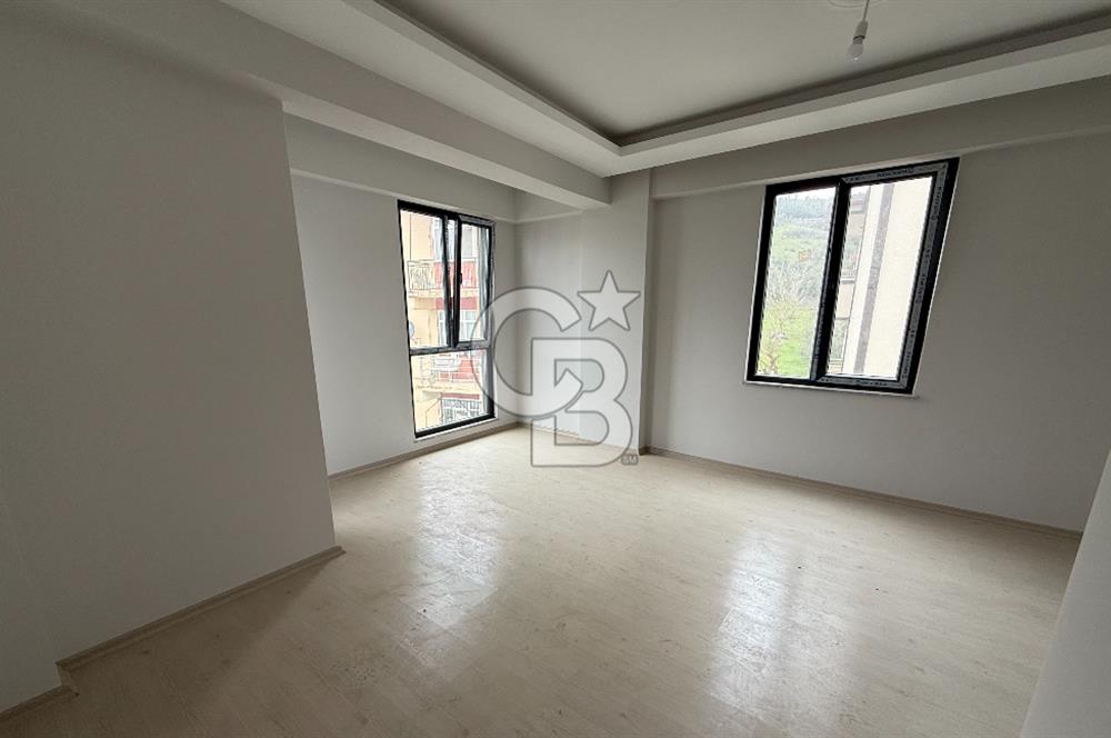 KREDİYE UYGUN; YAHYAKAPTAN'A KOMŞU, TRAMVAYA YAKIN, ÇATI DUBLEKS