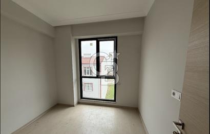 KREDİYE UYGUN; YAHYAKAPTAN'A KOMŞU, TRAMVAYA YAKIN, ÇATI DUBLEKS