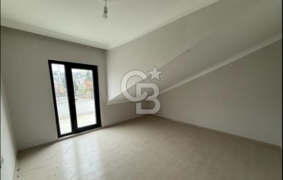 KREDİYE UYGUN; YAHYAKAPTAN'A KOMŞU, TRAMVAYA YAKIN, ÇATI DUBLEKS