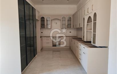 Urla Kuşçular 500 M2 Arsa İçinde Tek Katlı Satılık Lüks Villa