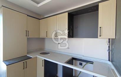 Mürsel Uluç Mahallesi 1+1 Ara Kat Muhteşem Şehir Manzaralı