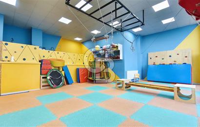 Yenişafak 380 m² Köşe Konumda Muzipo Kids Markalı Devren İşyeri